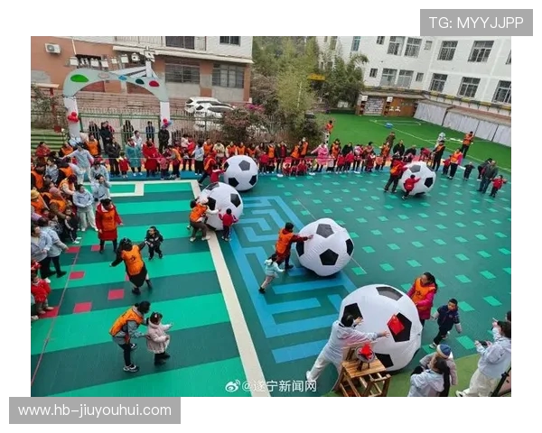 亲子互动足球运动装备推荐 打造亲子共享健康时光